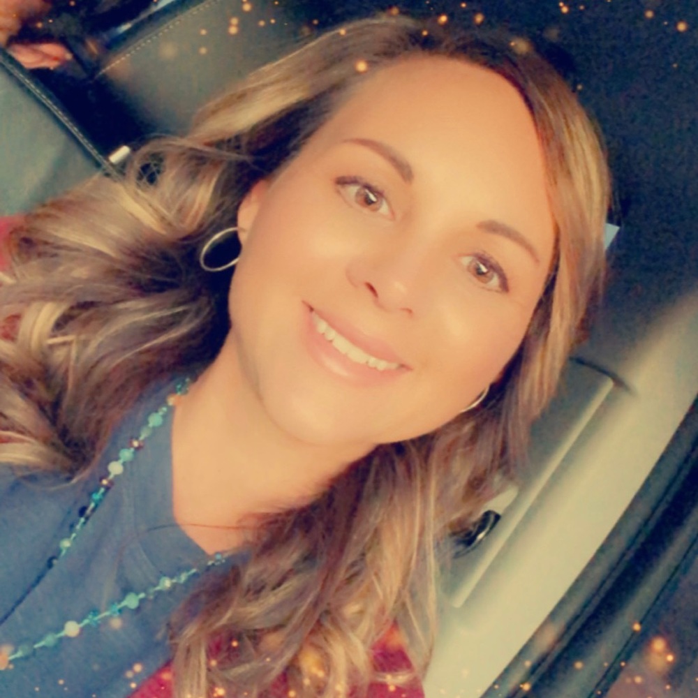 Meet your Posher, Carlie